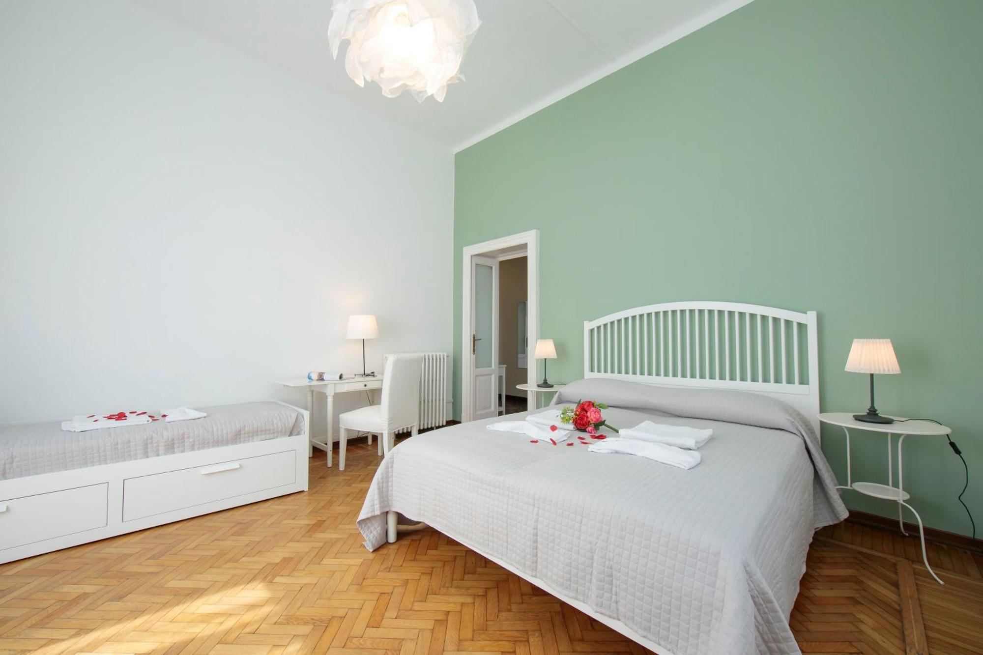Residenza Oleandro Lake View Luino Center - Happy Rentals Exterior photo